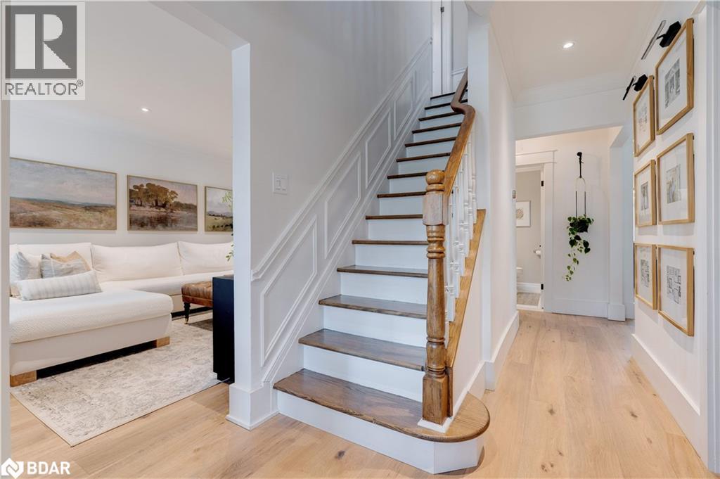Property at 41 FAIRWOOD Place E image 5