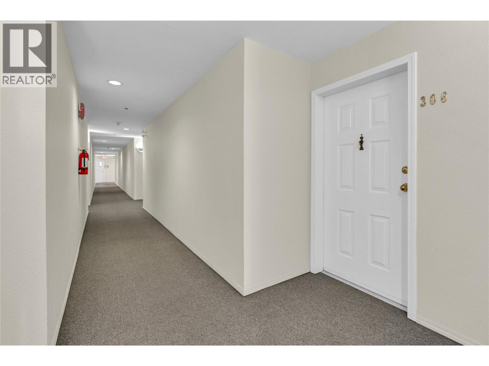 3310 Skaha Lake Road Unit# 306, Penticton, British Columbia  V2A 6G4 - Photo 21 - 10359870