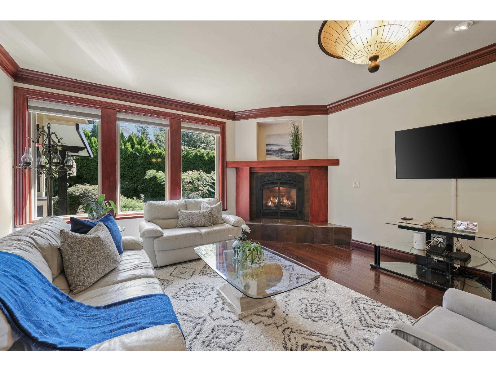 Property at 19695 71 AVENUE image 5