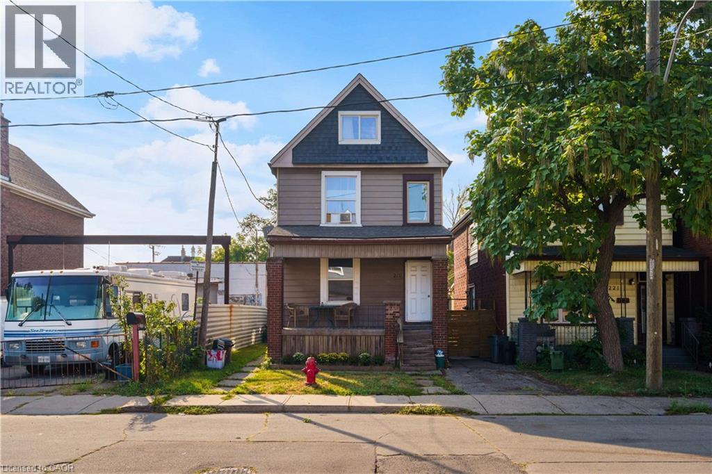 219 Avondale Street, Hamilton, Ontario  L8L 7C4 - Photo 2 - 40757102