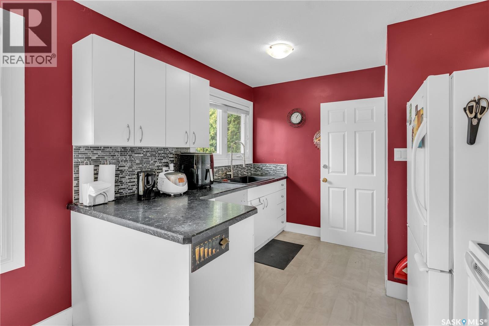 336 X Avenue S, Saskatoon, Saskatchewan  S7M 3H6 - Photo 10 - SK015982