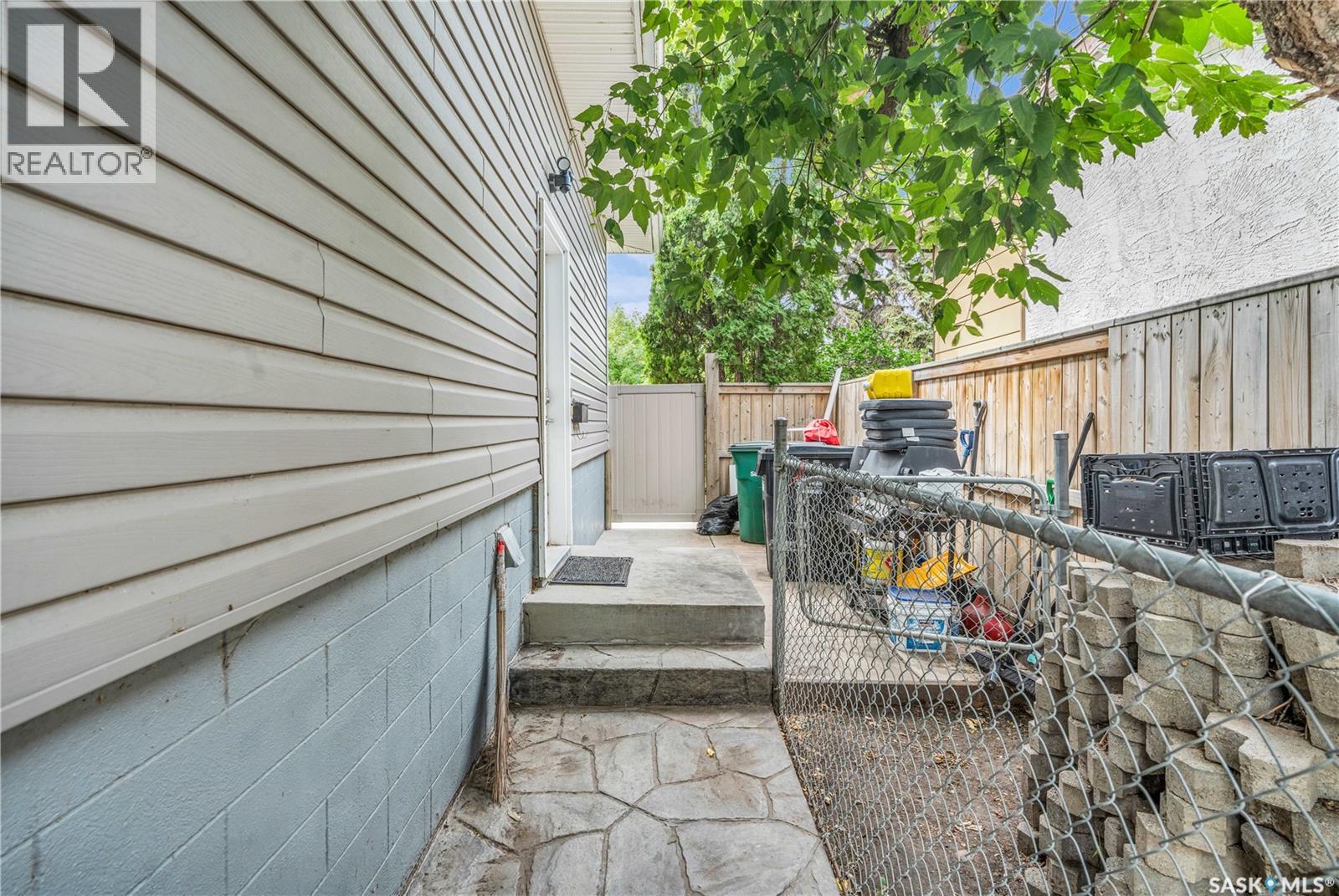 336 X Avenue S, Saskatoon, Saskatchewan  S7M 3H6 - Photo 41 - SK015982