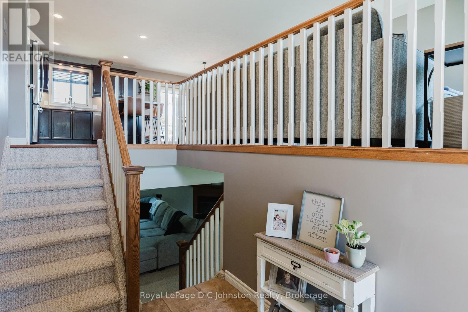 497 Buckby Lane, Saugeen Shores, Ontario  N0H 2C1 - Photo 9 - X12305517
