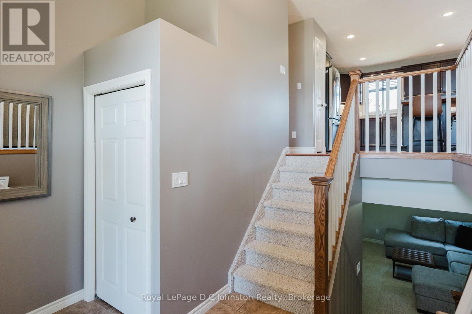 497 Buckby Lane, Saugeen Shores, Ontario  N0H 2C1 - Photo 8 - X12305517