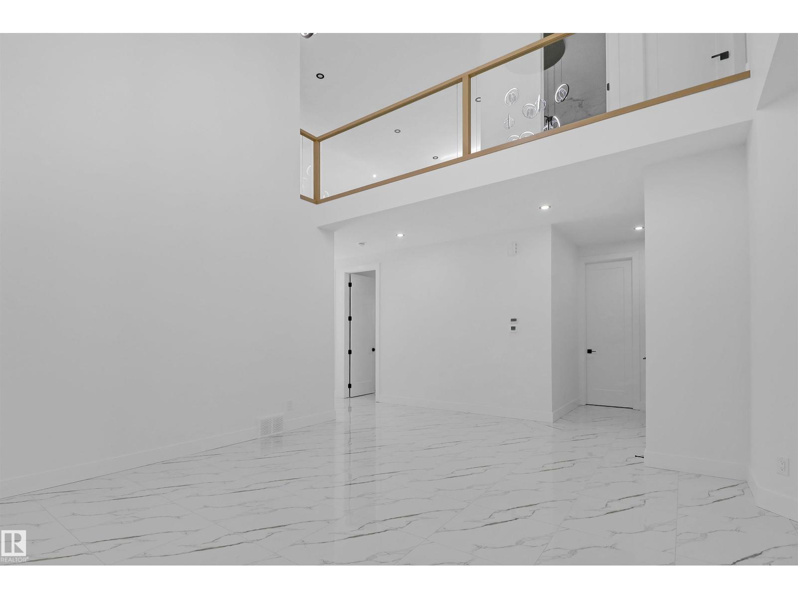 Property at 1504 151 AV NW image 3