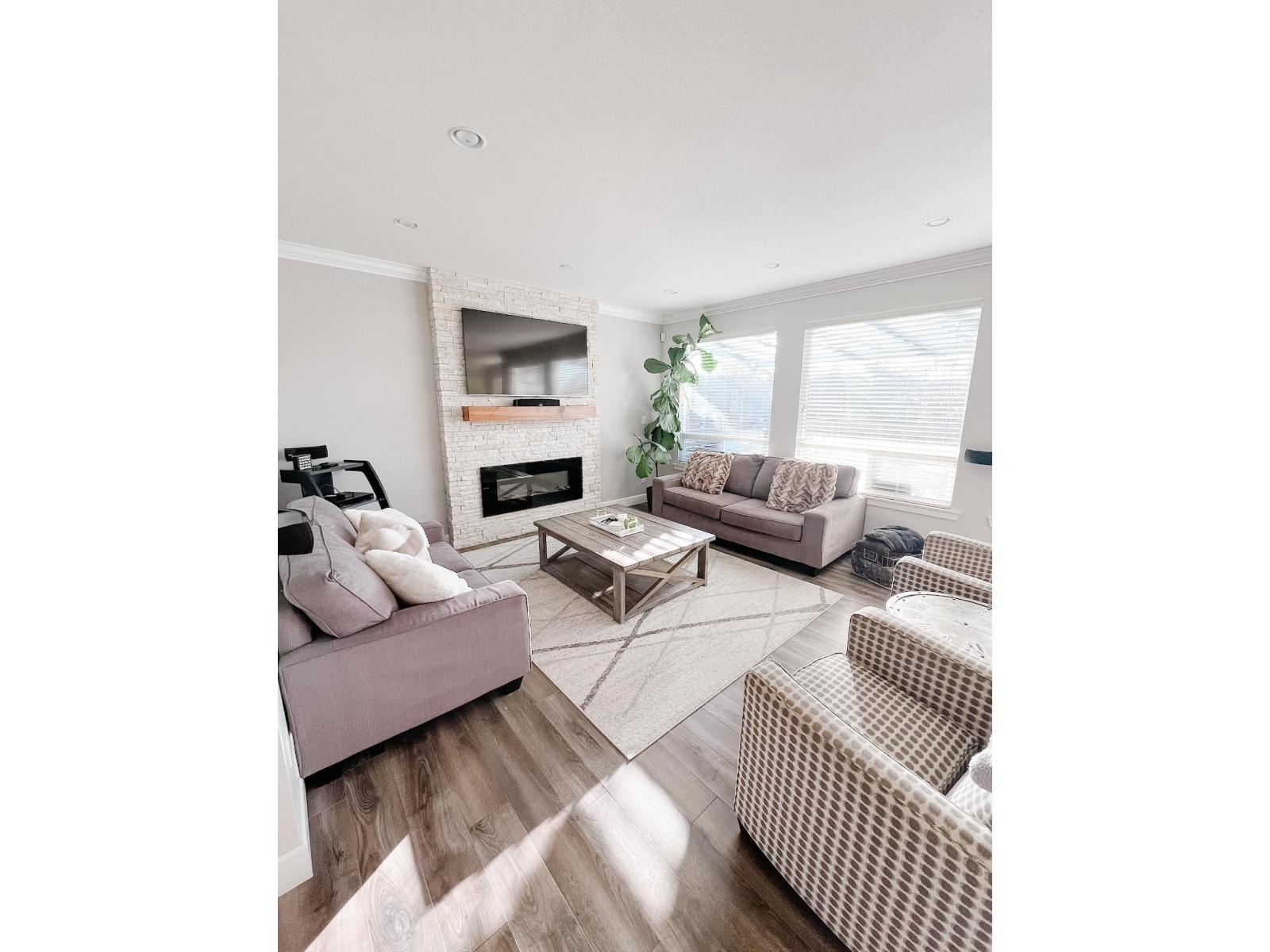 20118 71a Avenue, Langley, British Columbia V2Y 3A1 - Photo 5 - R3038759