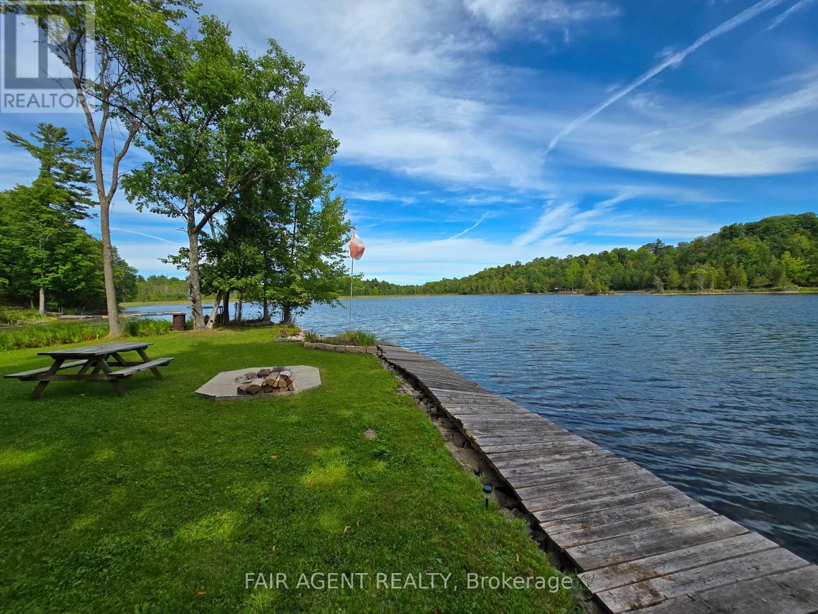 510 Cherie Hill Lane, Tay Valley, Ontario  K7H 3C7 - Photo 5 - X12353775