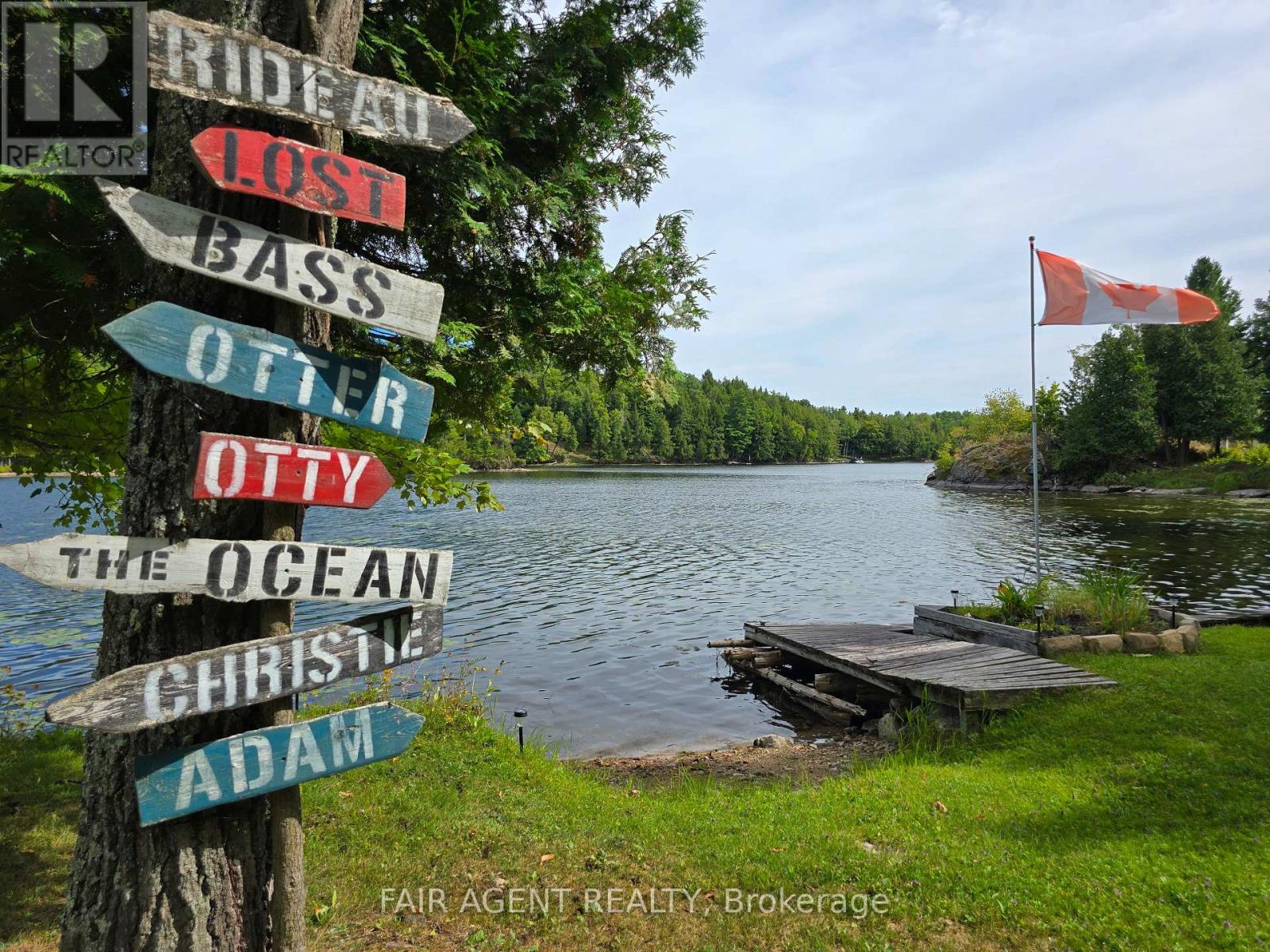 510 Cherie Hill Lane, Tay Valley, Ontario  K7H 3C7 - Photo 7 - X12353775