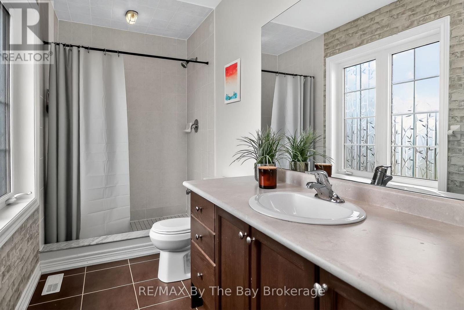 63 Robertson Street, Collingwood, Ontario  L9Y 0X1 - Photo 24 - S12353765