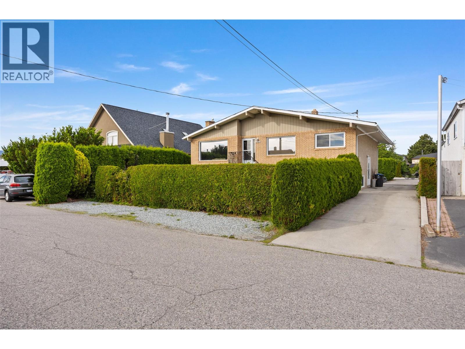Property at 3473 Moberly Road image 3