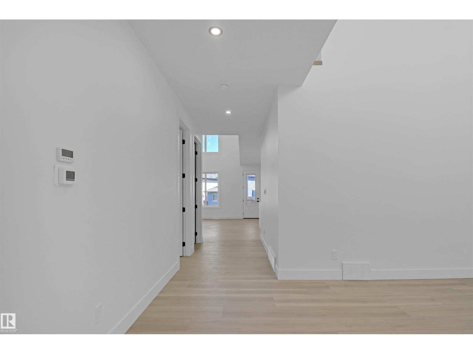 Property at 15043 15 ST NW image 4