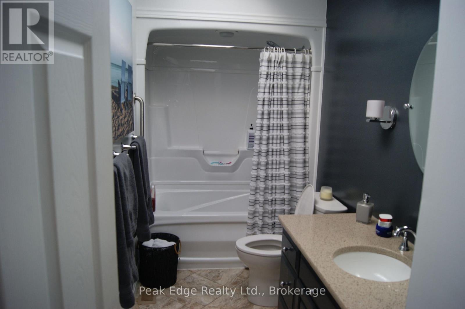 671 21st A Avenue, Hanover, Ontario  N4N 3M2 - Photo 24 - X12353764
