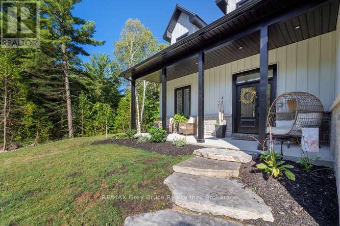 24 Phillips Place, South Bruce Peninsula, Ontario  N0H 2T0 - Photo 14 - X12353771