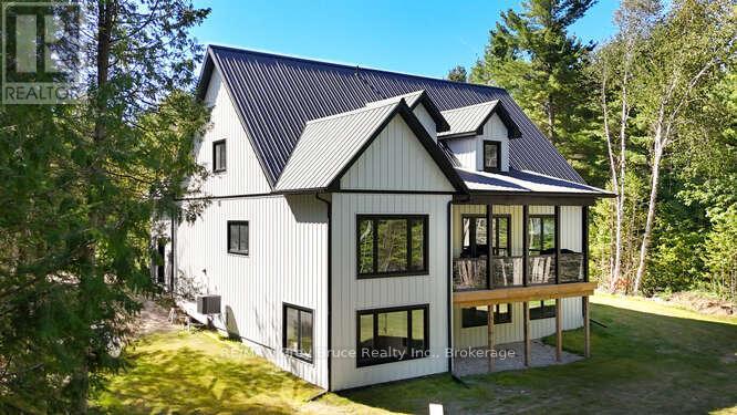 24 Phillips Place, South Bruce Peninsula, Ontario  N0H 2T0 - Photo 7 - X12353771