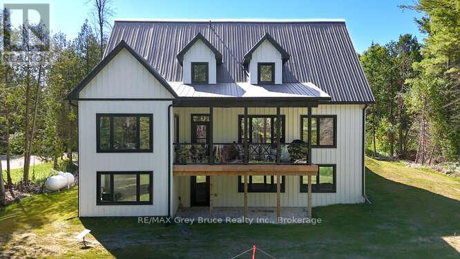 24 Phillips Place, South Bruce Peninsula, Ontario  N0H 2T0 - Photo 8 - X12353771