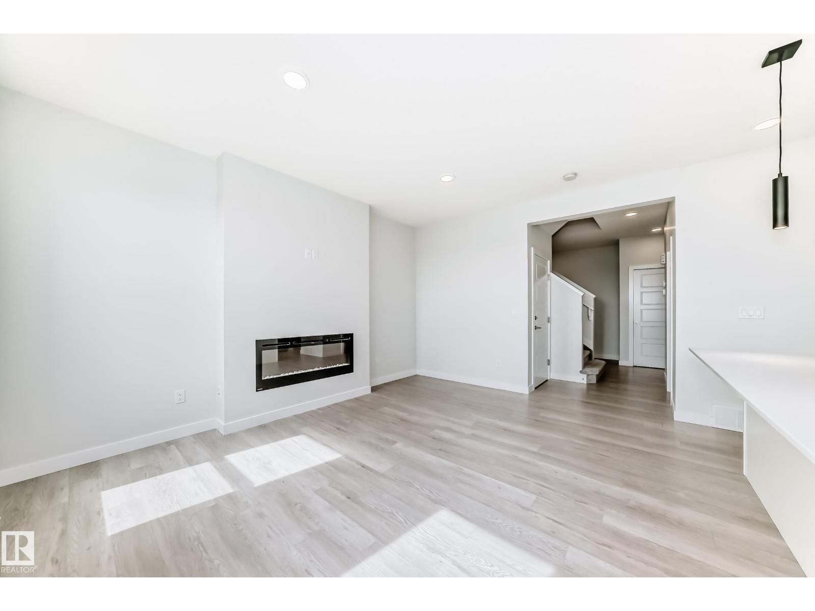 Unknown Address, ,    - Photo 16 - E4453743