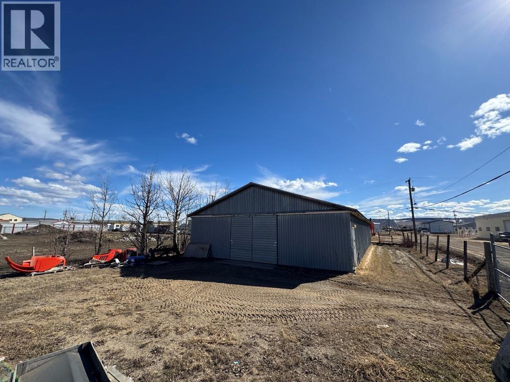 633 113 Avenue, Dawson Creek, British Columbia