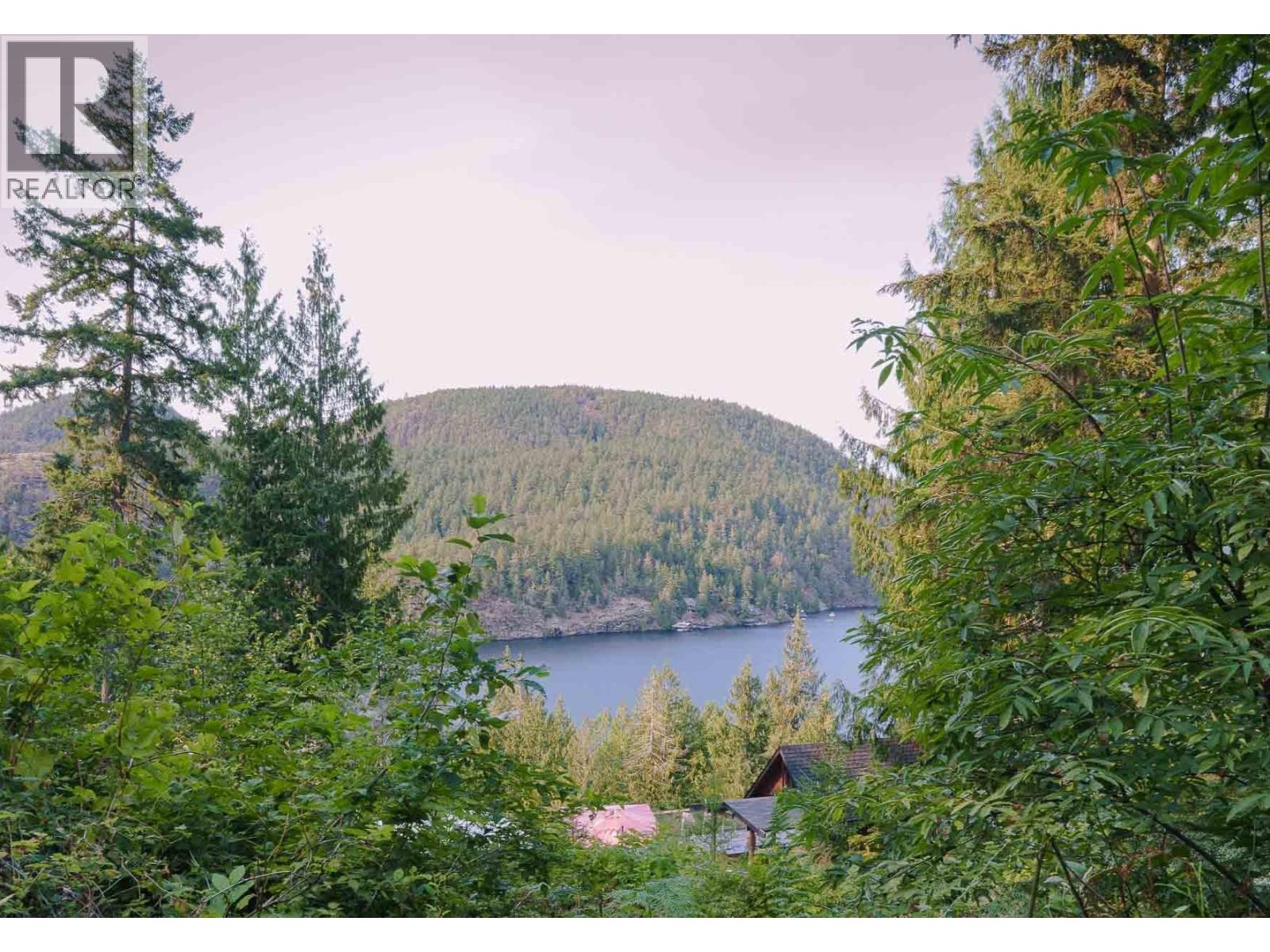 201 7101 Sakinaw Woods Drive, Garden Bay, British Columbia V0N 1S1 - Photo 11 - R3038613