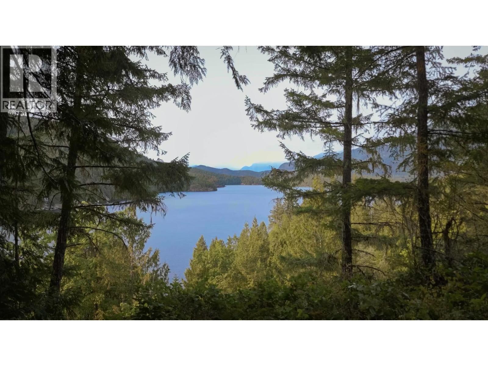 201 7101 Sakinaw Woods Drive, Garden Bay, British Columbia V0N 1S1 - Photo 7 - R3038613