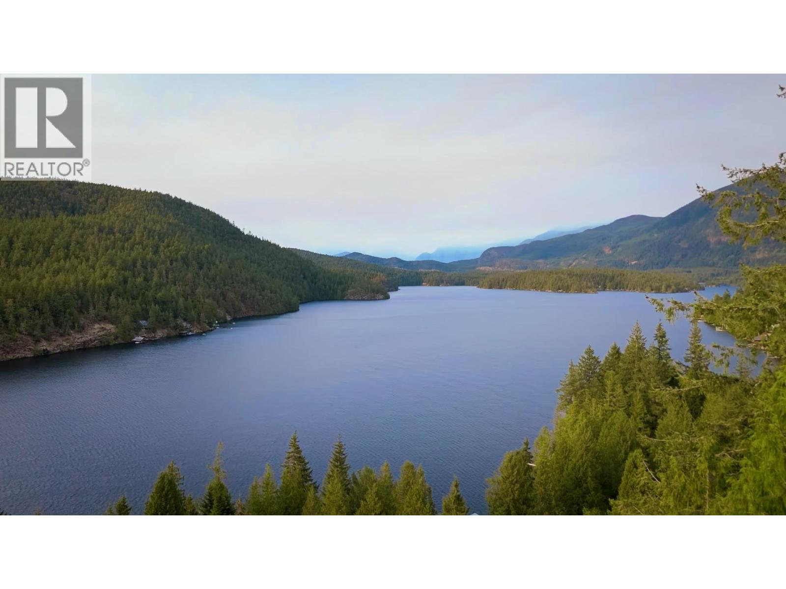 201 7101 Sakinaw Woods Drive, Garden Bay, British Columbia V0N 1S1 - Photo 8 - R3038613