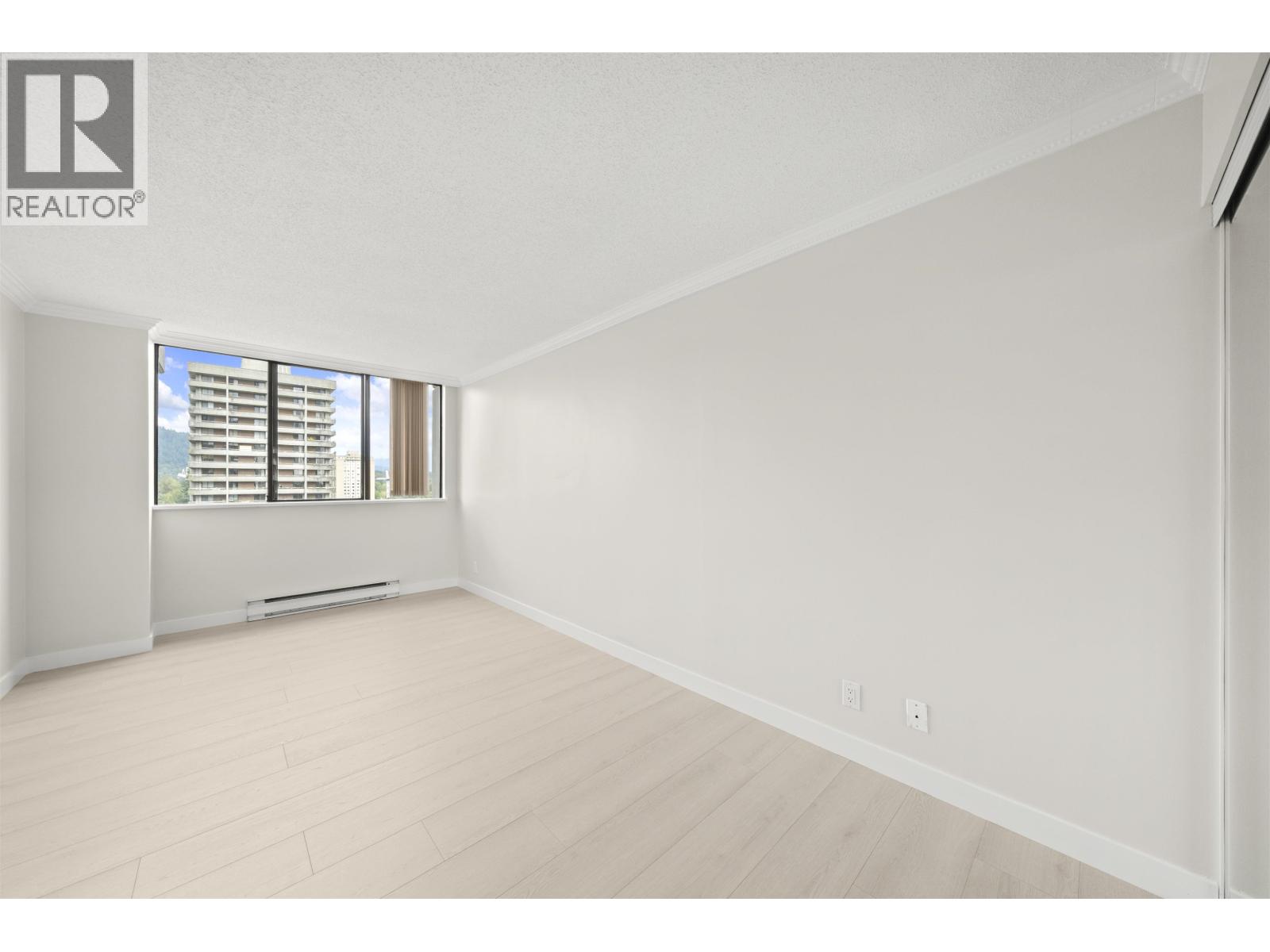 1807 3970 Carrigan Court, Burnaby, British Columbia V3N 4S5 - Photo 11 - R3038725