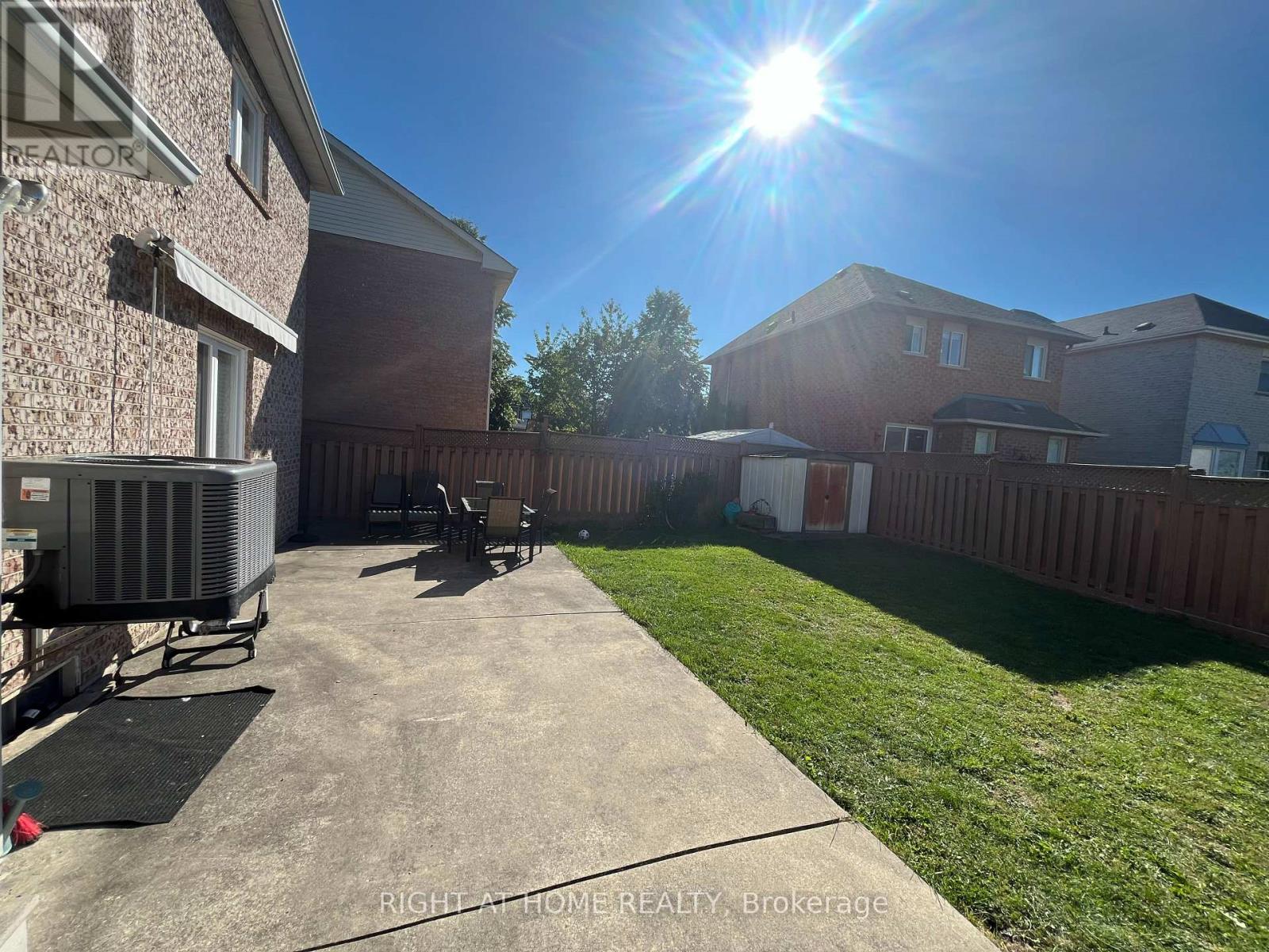 34 Drinkwater Road N, Brampton (Fletcher's West), Ontario  L6Y 4T5 - Photo 14 - W12353776