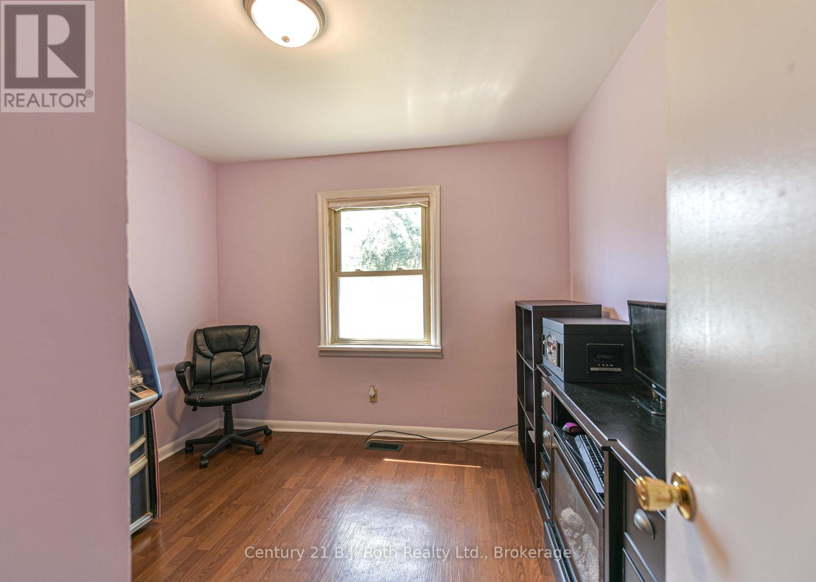 155 Dunedin Street, Orillia, Ontario  L3V 5T9 - Photo 22 - S12353814