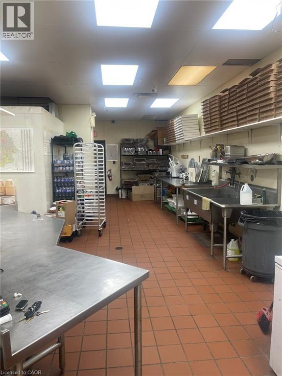 39 King George Road, Brantford, Ontario  N3R 5K2 - Photo 8 - 40694600