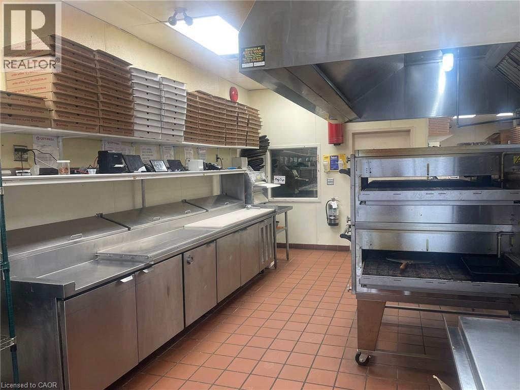 39 King George Road, Brantford, Ontario  N3R 5K2 - Photo 7 - 40694600