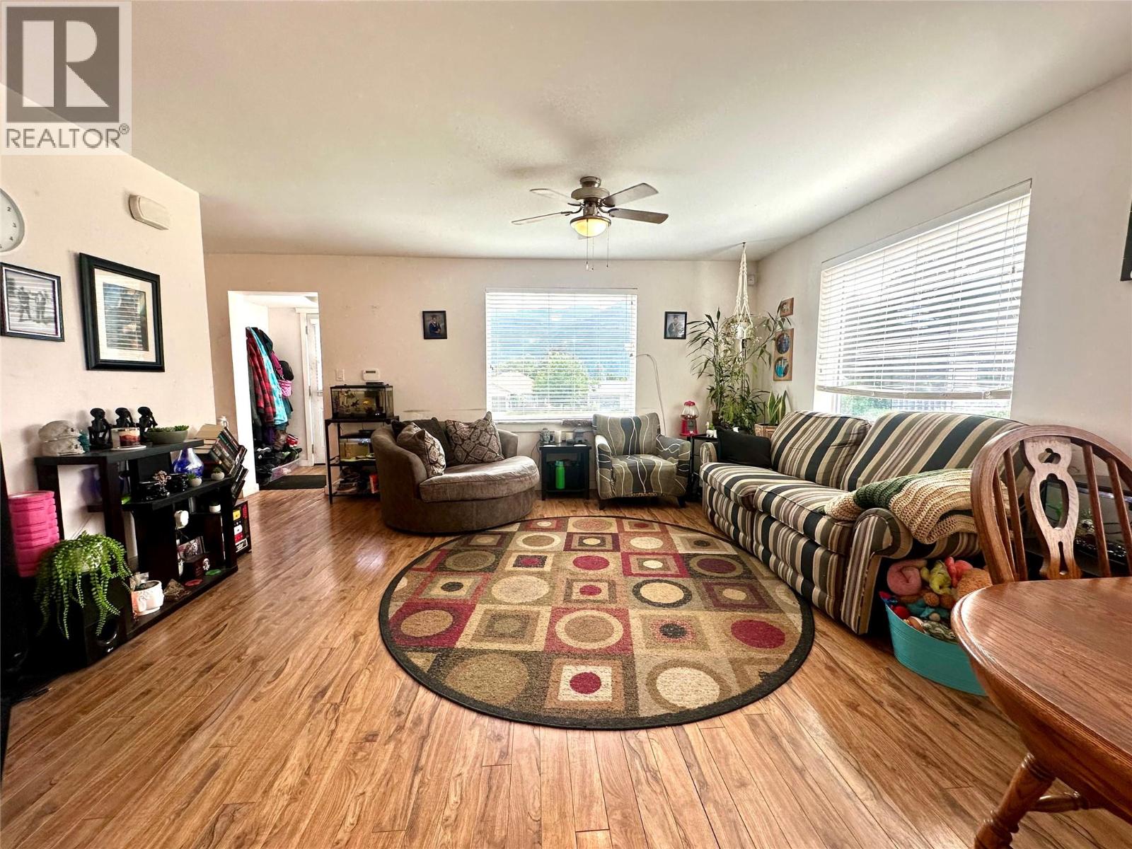 2508 Columbia Avenue, castlegar, British Columbia