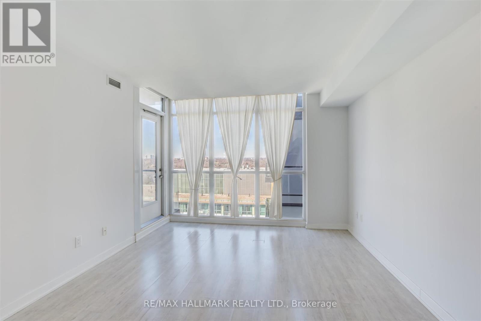 Ph16 - 19 Singer Court, Toronto, Ontario  M2K 0B2 - Photo 11 - C12353817