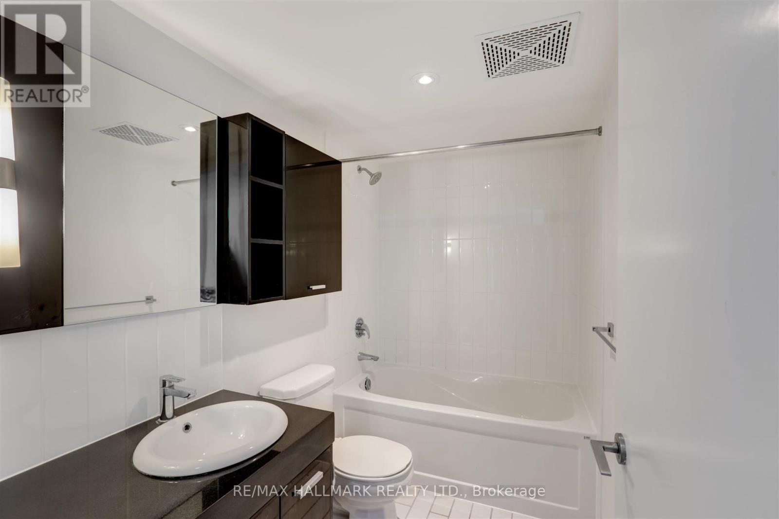 Ph16 - 19 Singer Court, Toronto, Ontario  M2K 0B2 - Photo 15 - C12353817