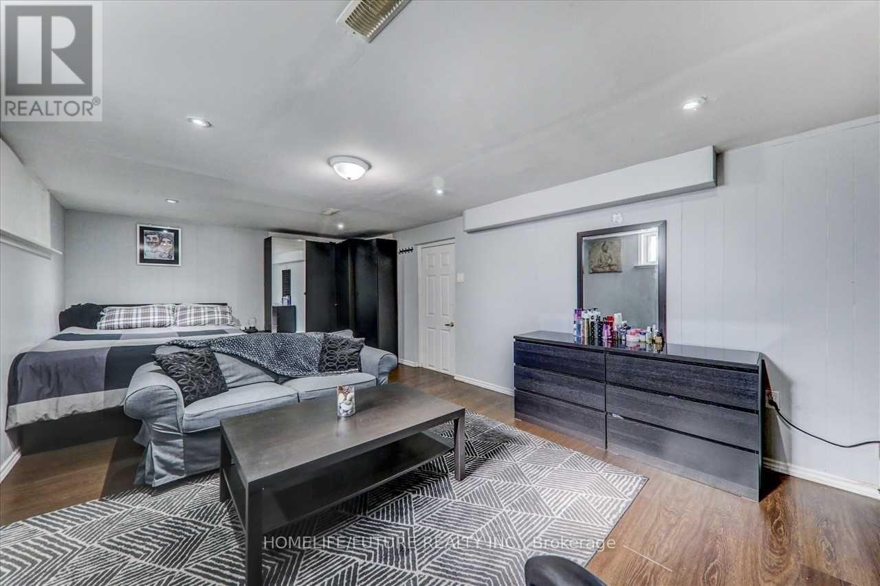 65 Blakemanor Boulevard, Toronto, Ontario  M1J 2W6 - Photo 9 - E12353818