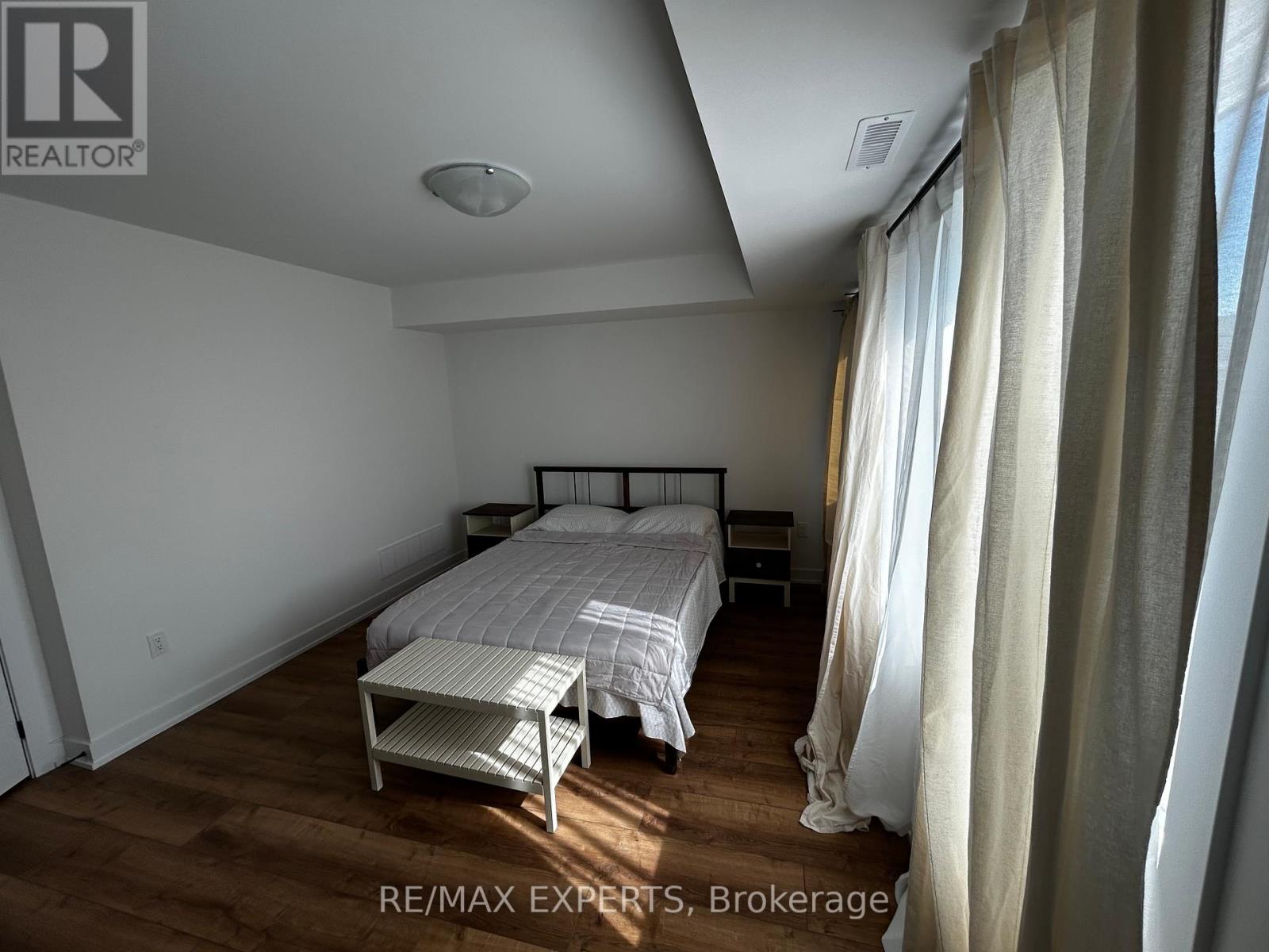 3 - 32 Wagon Lane, Barrie, Ontario  L9J 0C2 - Photo 10 - S12353803