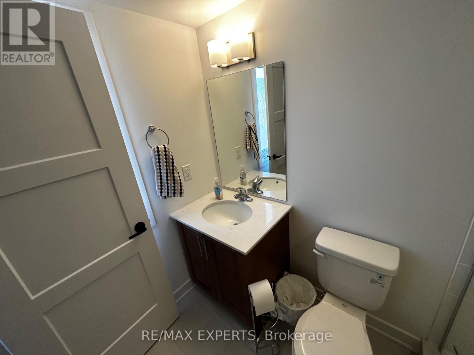 3 - 32 Wagon Lane, Barrie, Ontario  L9J 0C2 - Photo 13 - S12353803