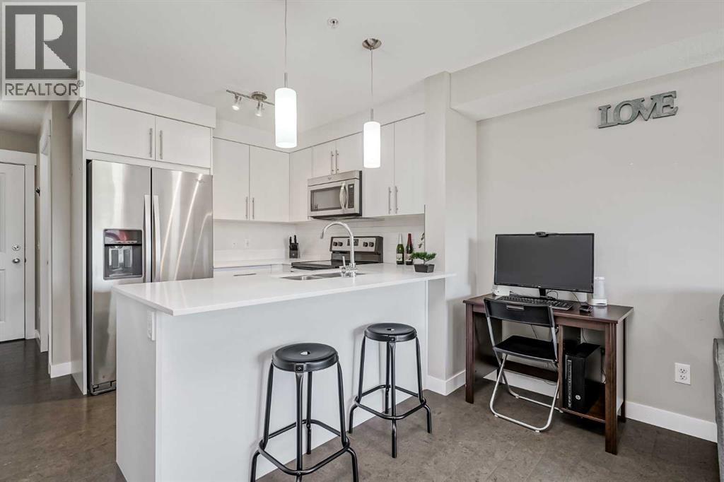 Property at 7208, 302 Skyview Ranch NE image 3
