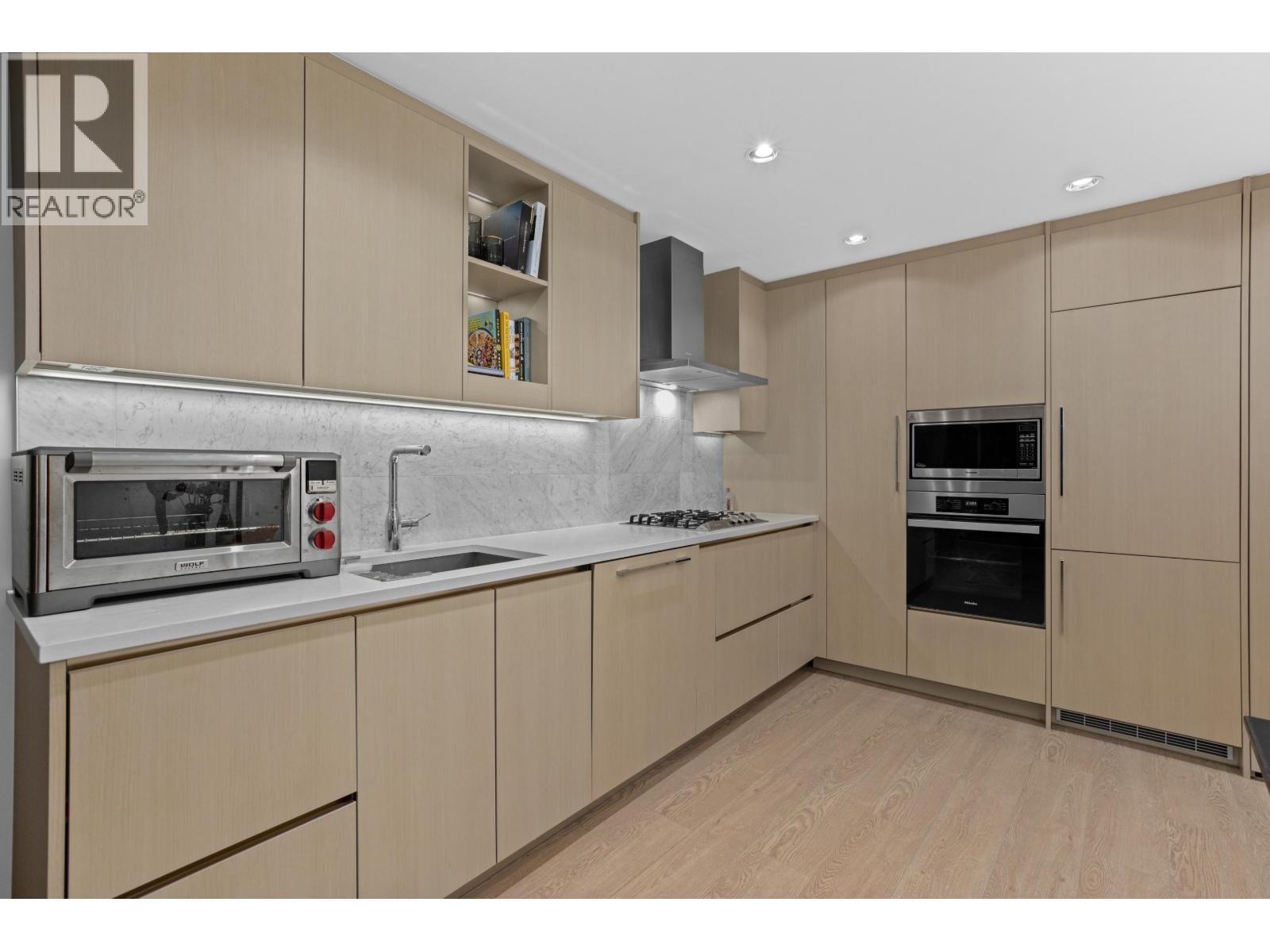 203 89 Nelson Street, Vancouver, British Columbia  V6Z 0E7 - Photo 4 - R3037502