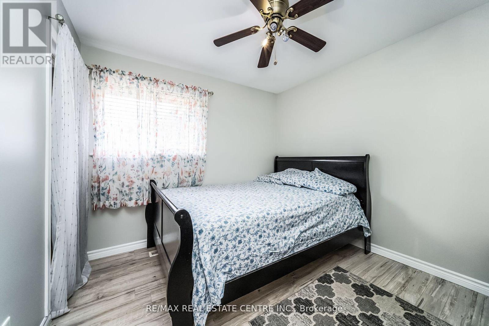 9 Watson Crescent, Brampton, Ontario  L6W 1E5 - Photo 22 - W12353788