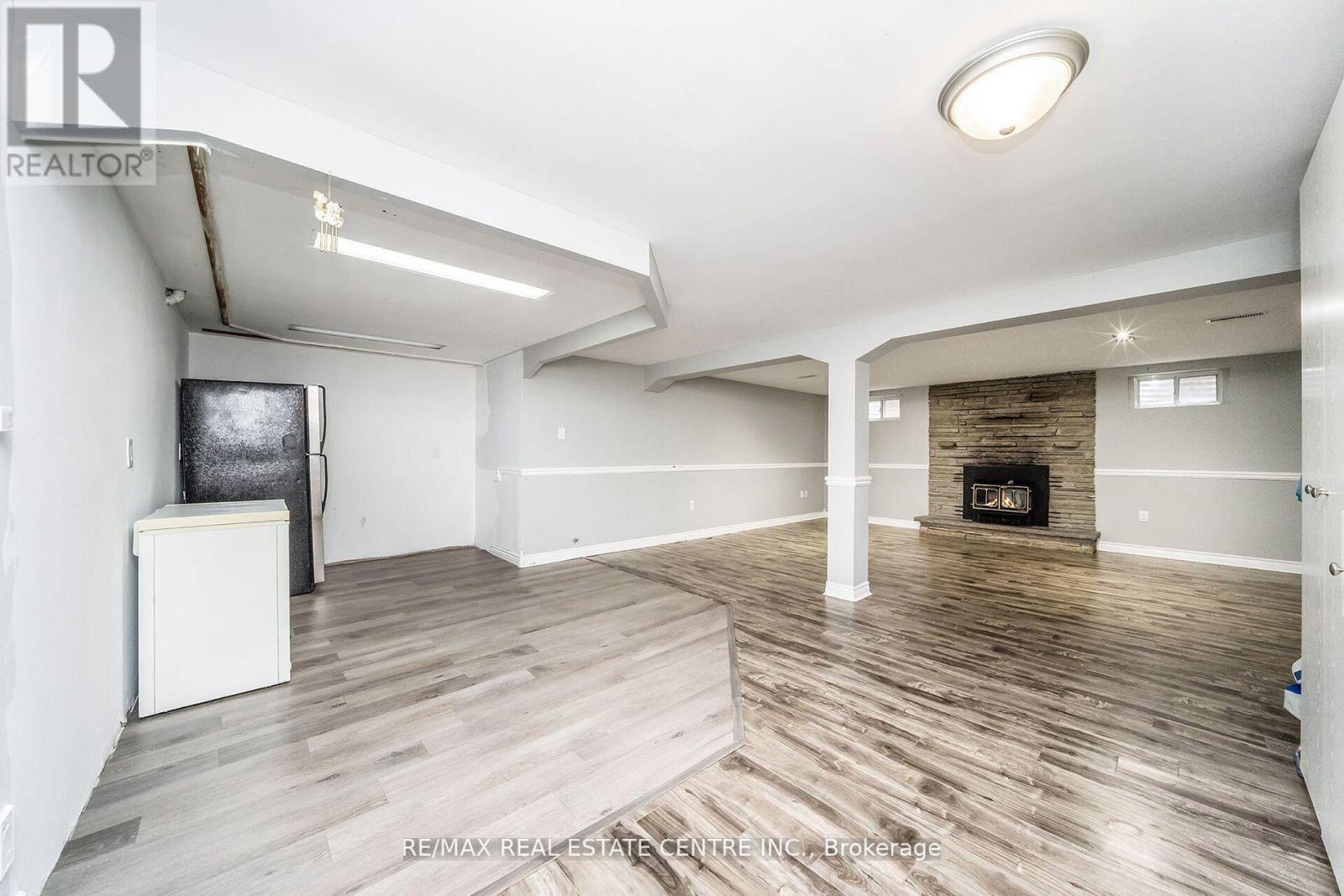9 Watson Crescent, Brampton, Ontario  L6W 1E5 - Photo 29 - W12353788