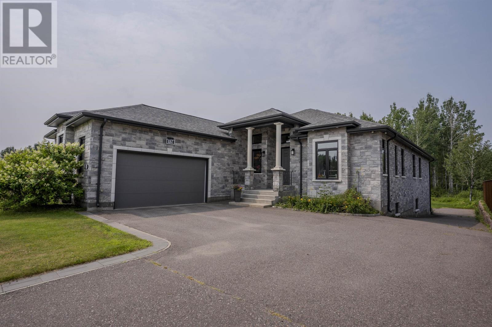 157 Whitewater Pl, Thunder Bay, Ontario  P7K 0A8 - Photo 1 - TB252587