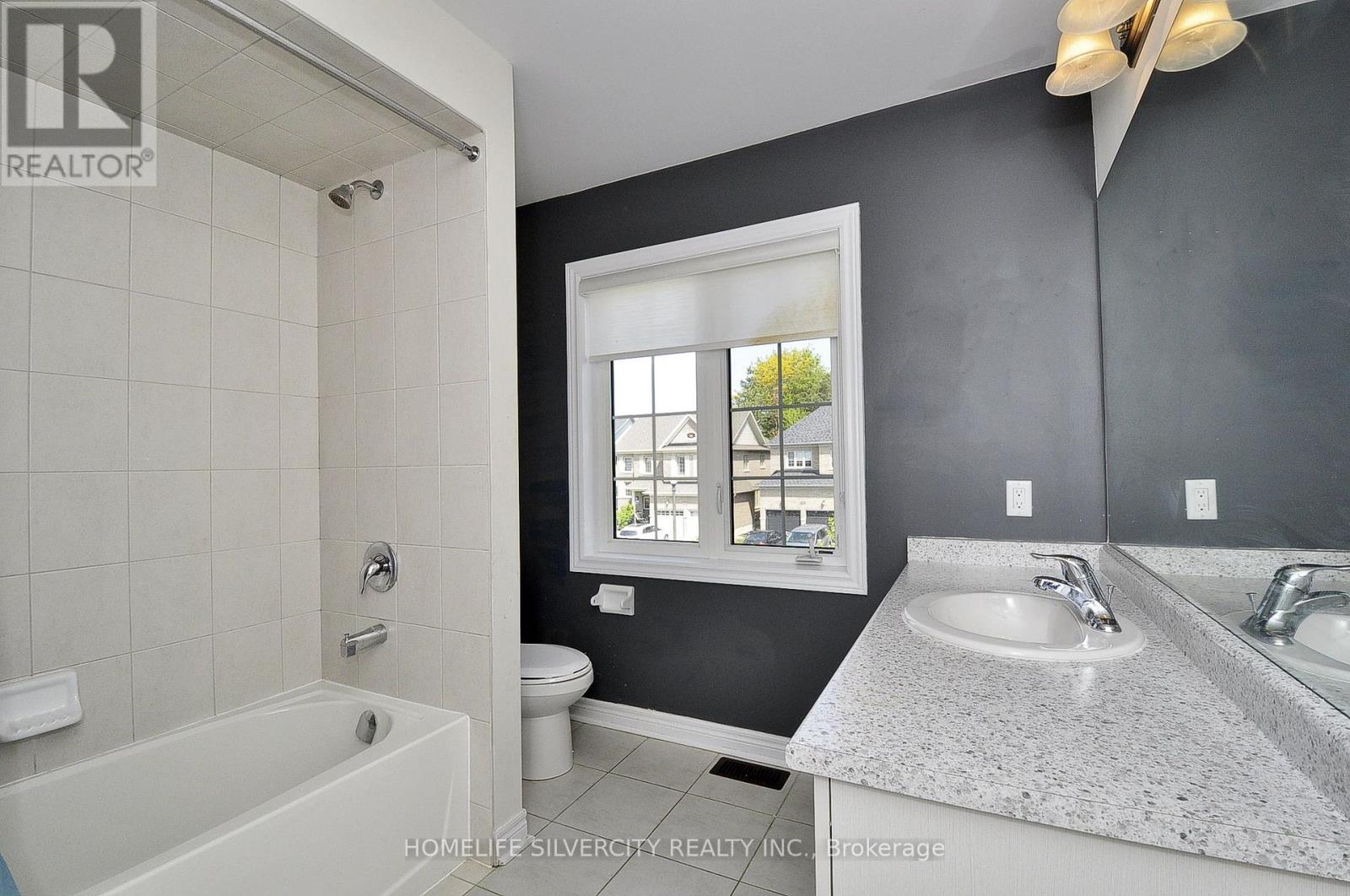 486 Thompson Street, Woodstock, Ontario  N4T 0G8 - Photo 25 - X12353787