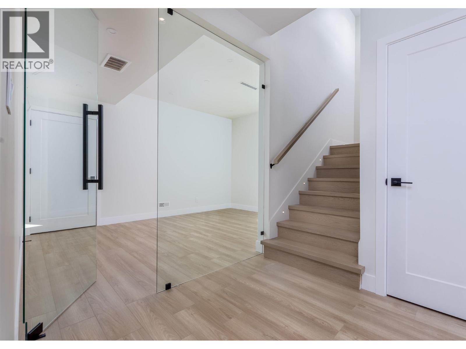 9 3385 Mamquam Road, Squamish, British Columbia  V8B 0E3 - Photo 30 - R3038631