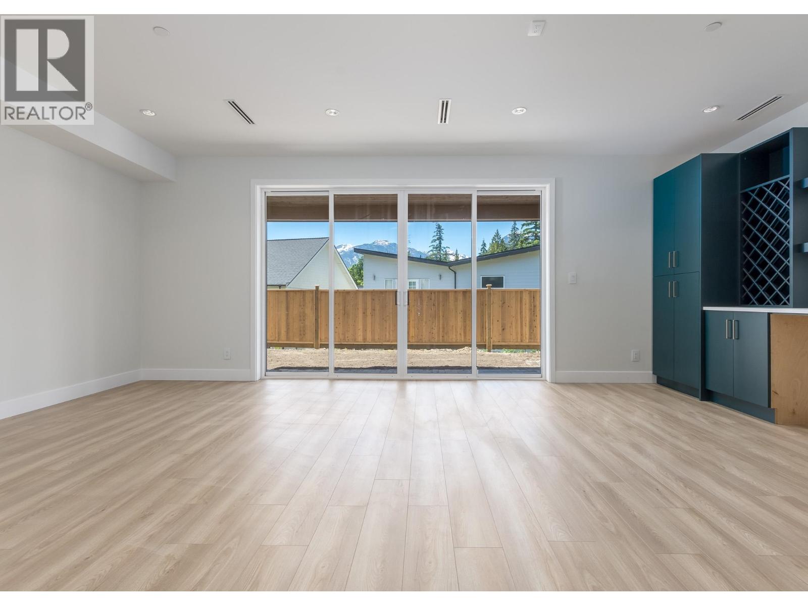 9 3385 Mamquam Road, Squamish, British Columbia  V8B 0E3 - Photo 16 - R3038631