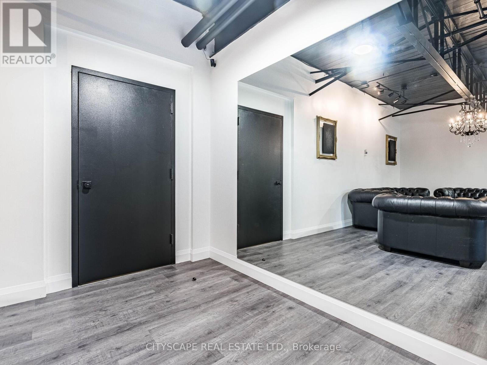 202 - 105 Brockhouse Road, Toronto, Ontario  M8W 2W8 - Photo 36 - W12353683