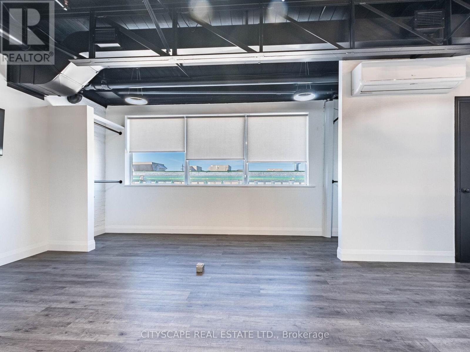 202 - 105 Brockhouse Road, Toronto, Ontario  M8W 2W8 - Photo 21 - W12353683