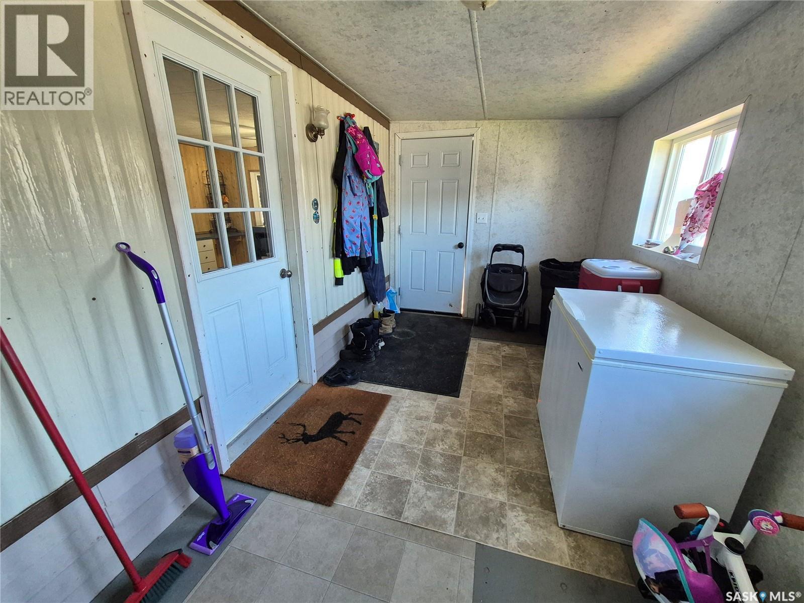 68 106 1st Avenue Sw, Weyburn, Saskatchewan  S4H 2J1 - Photo 15 - SK016000