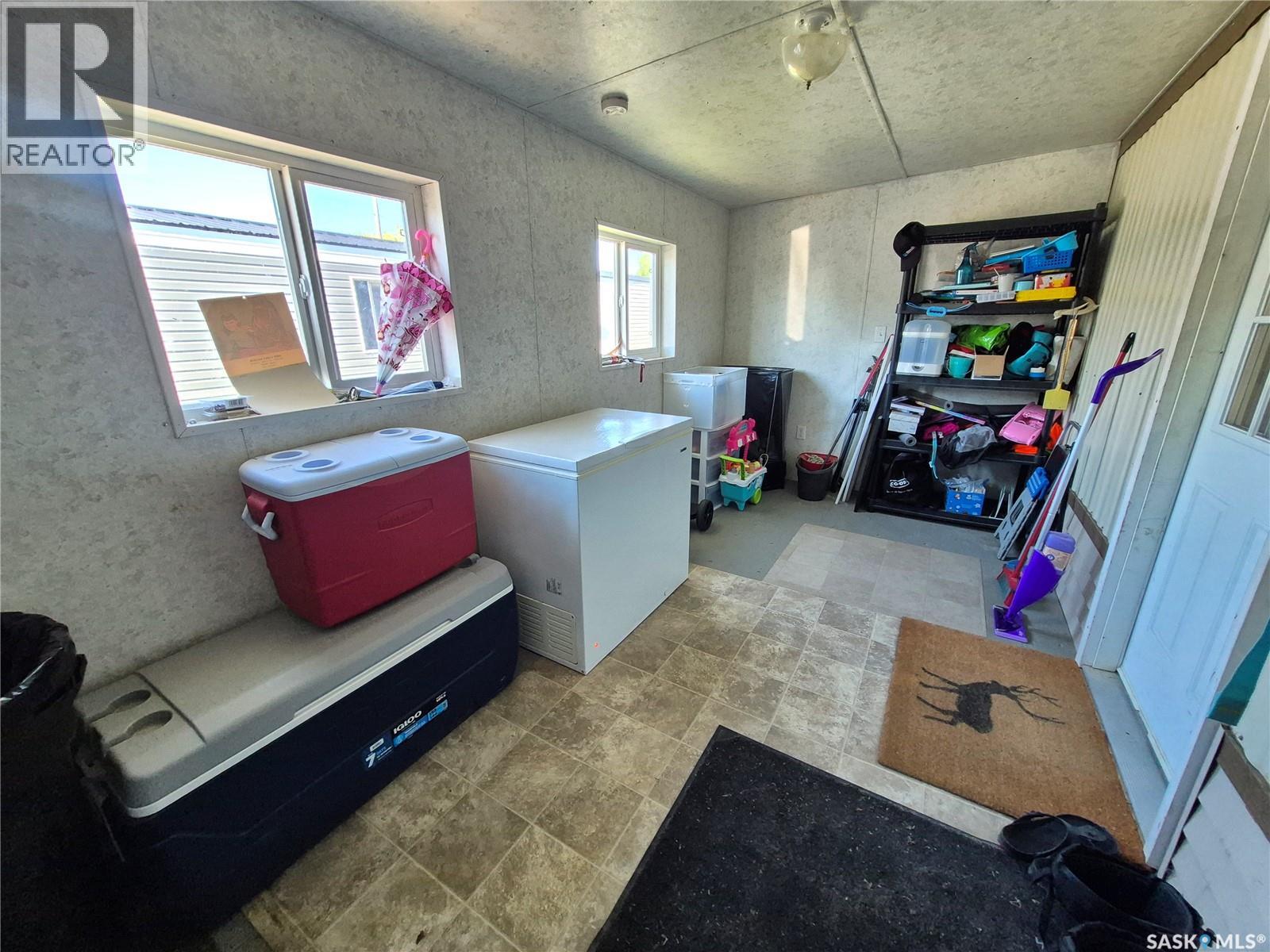 68 106 1st Avenue Sw, Weyburn, Saskatchewan  S4H 2J1 - Photo 16 - SK016000