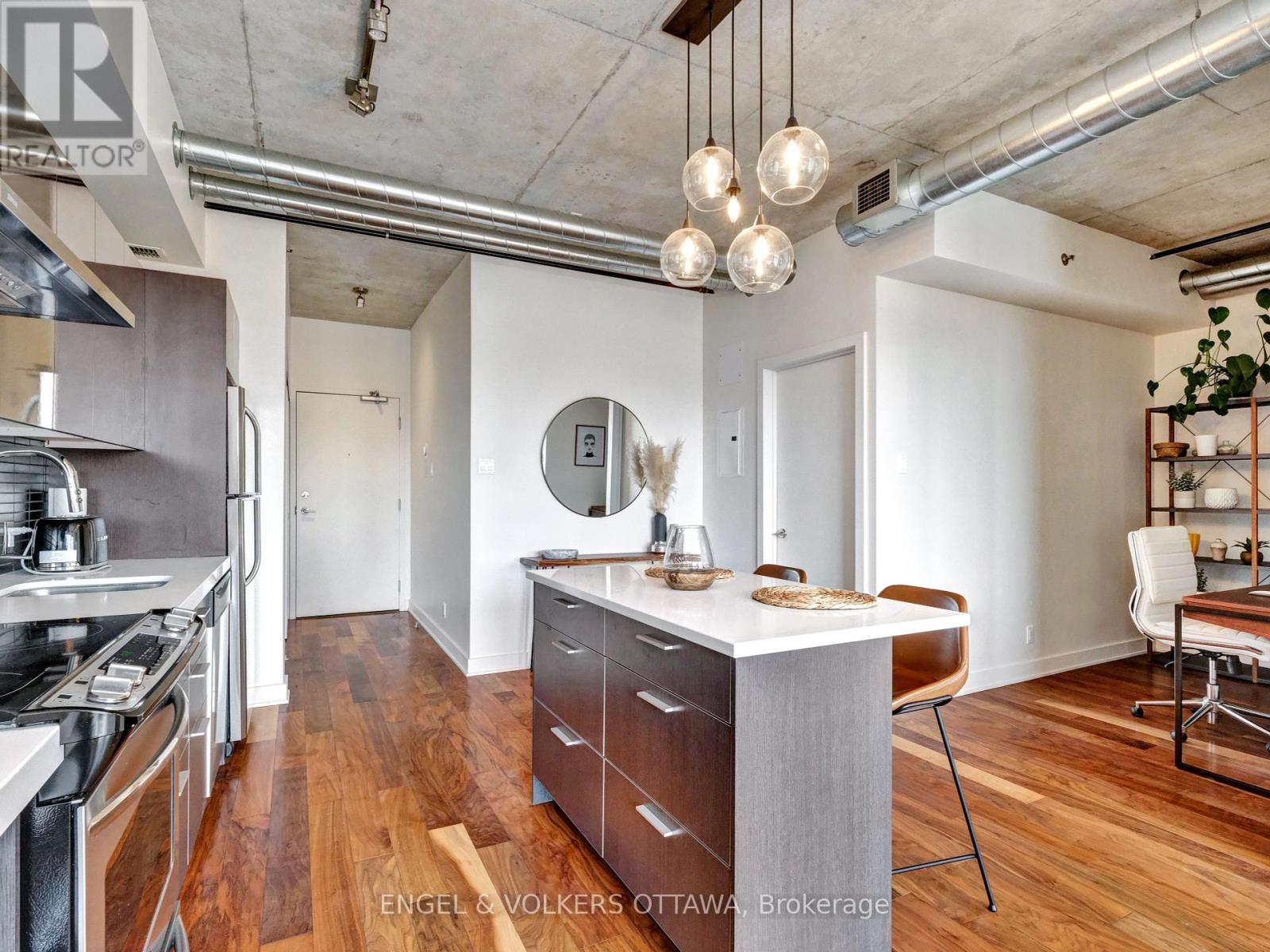 516 - 360 Mcleod Street, Ottawa, Ontario  K2P 1A9 - Photo 13 - X12353843