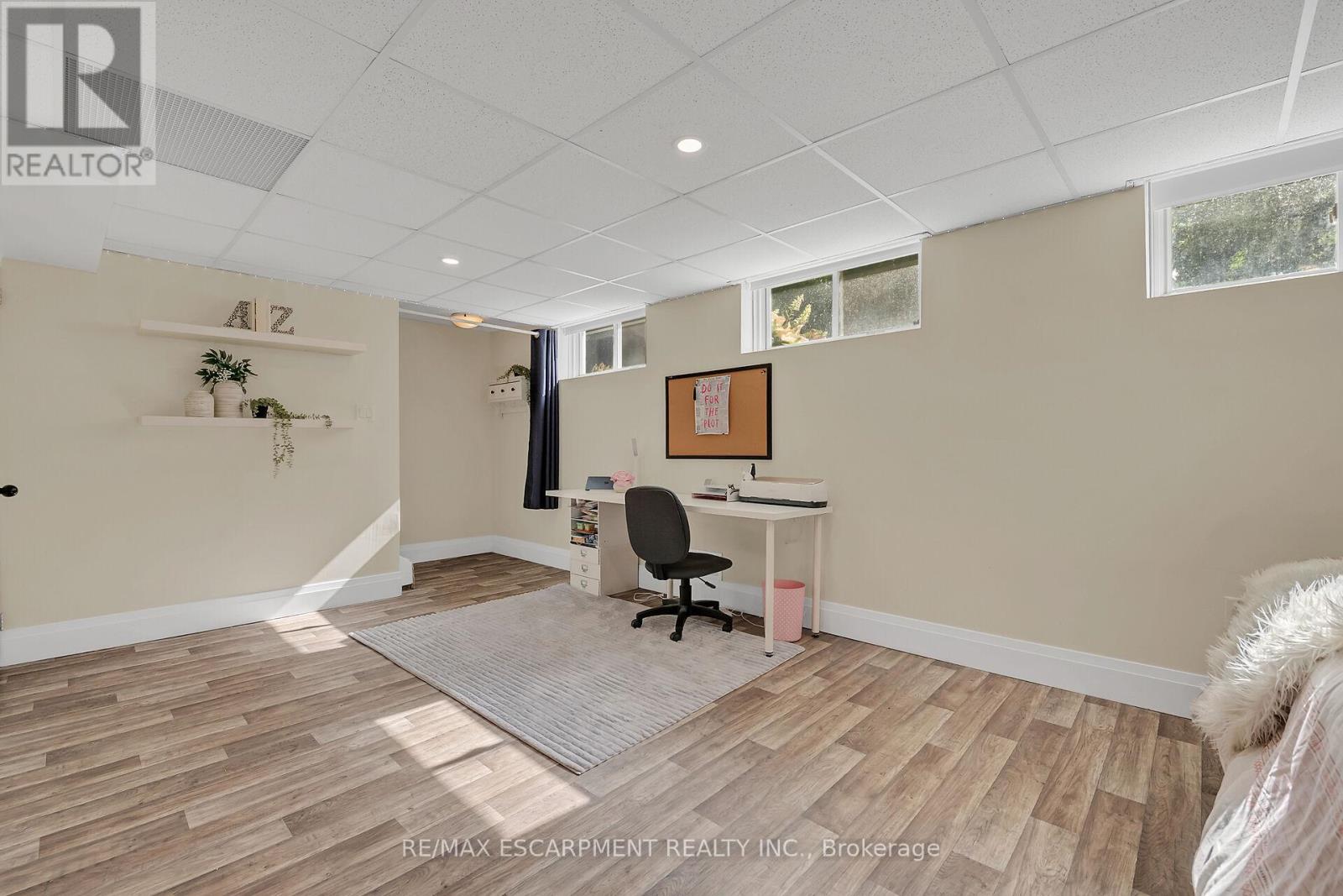 142 Mcneilly Road, Hamilton, Ontario  L8E 5J1 - Photo 34 - X12353834