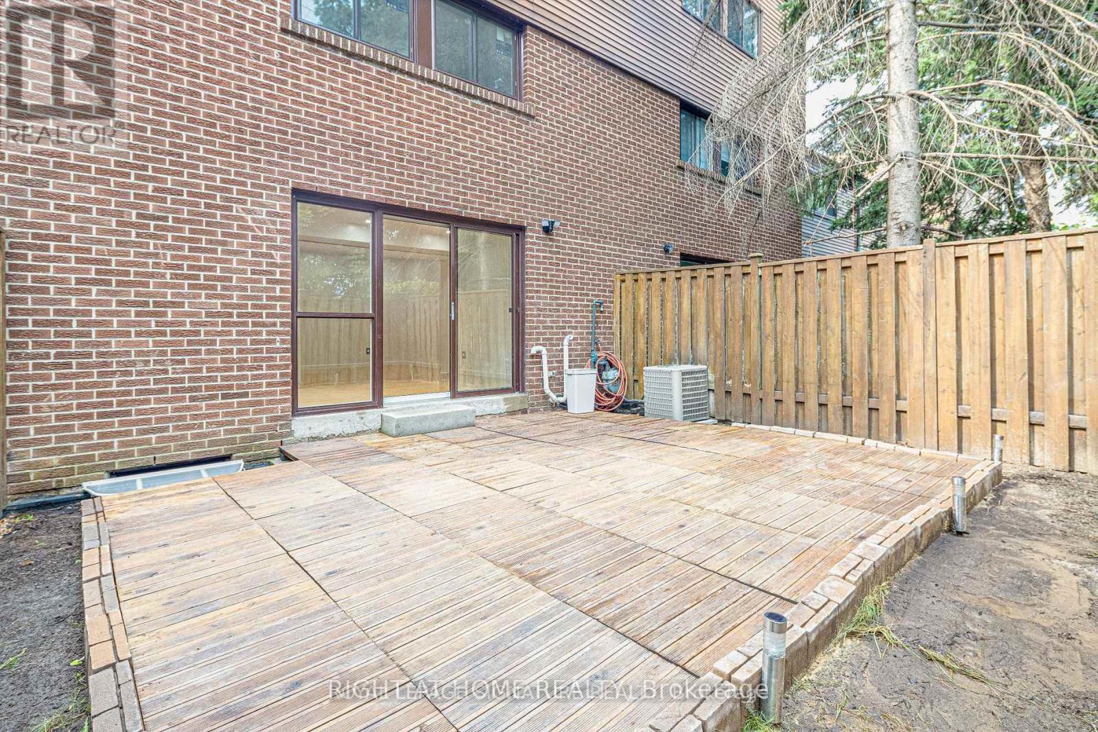 92 - 82 Song Meadoway, Toronto, Ontario  M2H 2T7 - Photo 23 - C12326991